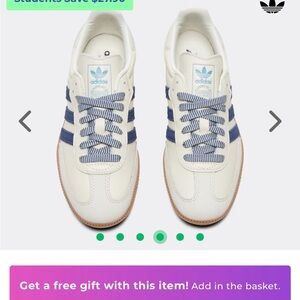 adidas origional women’s Samba OG trainer sneakers.